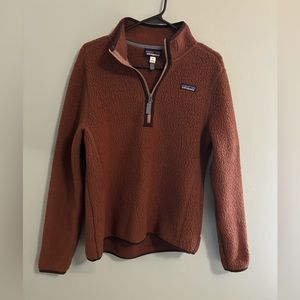 Women’s fleece pullover
